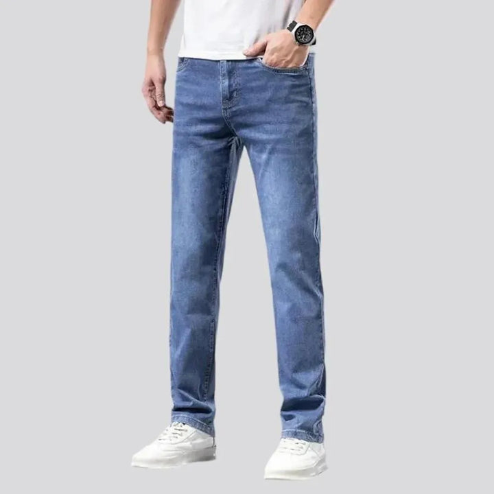 Tapered men's thin jeans