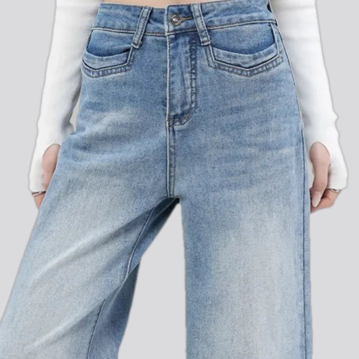 Light whiskered wide fit women's jeans